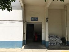 别墅小区,视野无遮挡,采光充足,毛坯大两房