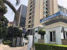 楼层好 户型方正.电梯房 环境优美