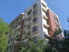 海信慧园西区 福莱山公园 小高层 南向 精装一室