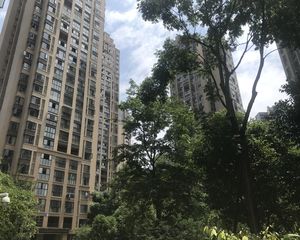 花样年花样城五期3室1厅东南
