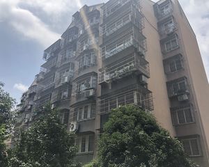 宁大高知小区110平精装修闹中取静随时看房有钥匙