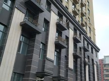 中间楼层 一室一厅 不挡光 拎包住