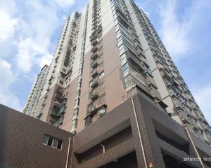 东方新世界4室2厅南北