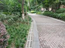 房子采光格局都好,视野开阔,两个房间都采光。