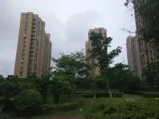 房东诚心出售、看房只需一个电话。满.五.唯.一。