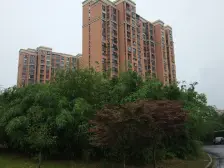 地铁400米,一手动迁满五年,税费少 花园位置