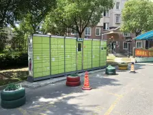 大一房 近地铁商圈 电梯中高层 小区花园位置 诚意出售