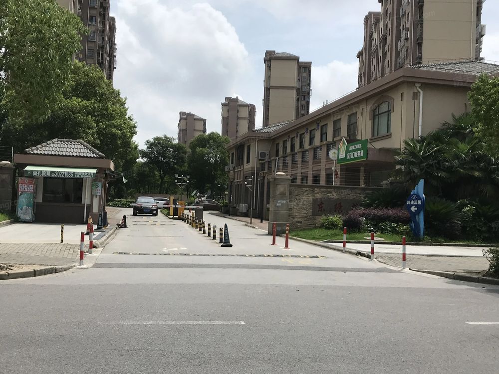小区相关图