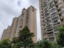 电梯中高区,视野佳,三面环河,地铁双轨1,18号线