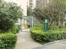 龙源世纪家园 标准四房,一梯一户,双水冷暖空调