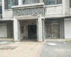 采光视野好不挡光配套设施齐全