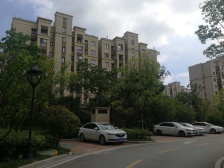 新上 三房两卫 双湾花园湖景房 视野漂亮 明厨明卫住着很舒服