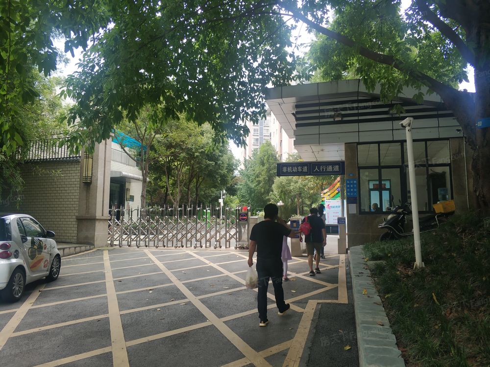 小区相关图