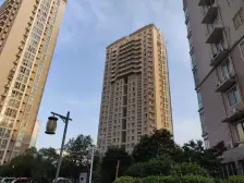 绿城水岸 小区位置好 装修好 双气小区