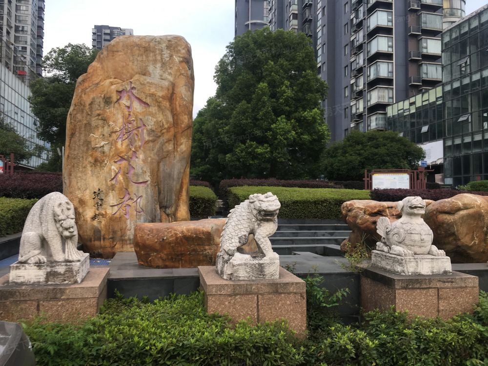 小区相关图