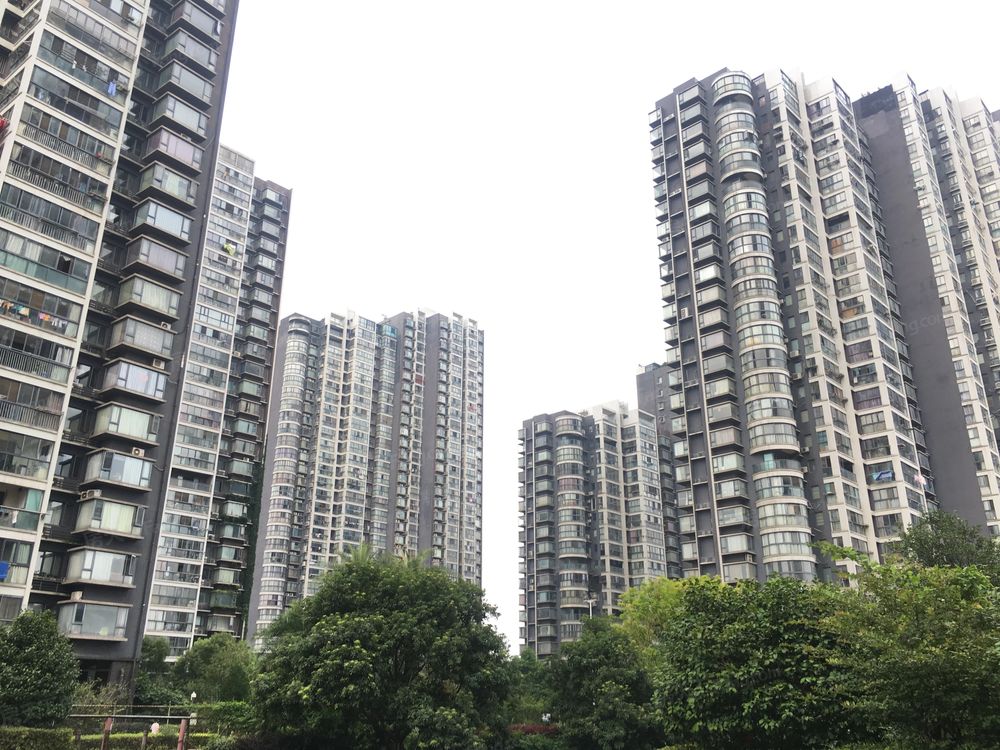 小区相关图