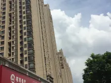 保利红珊瑚边位别墅带前后大花园诚意出售,安静采光