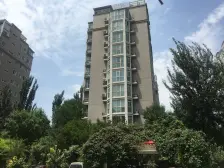 房子满五年,格局好,邻公园,交通便利