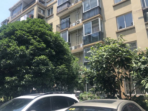 虹梅新苑北区实景图