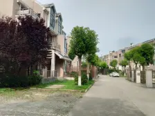 2房+5号线+墅质小区+精装修 +大露台