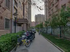 银基王朝旁 精装三房 诚心出售