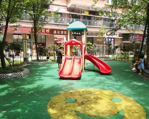 神仙树缤纷 3室1厅 西南