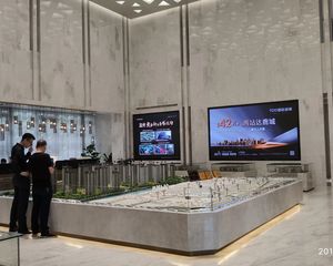 名都苑三两厅两卫三阳台,南北通,楼高视野心旷神怡