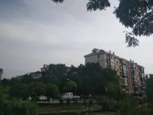 新上二房 南北通 位置好不靠马路 诚心出售