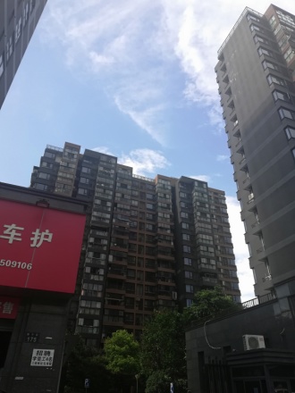 万泰新语小区