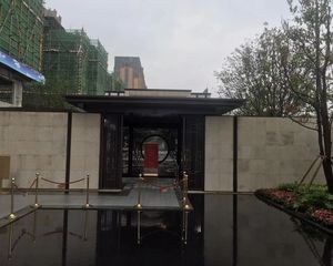 中梁壹号院 4室2厅 东南