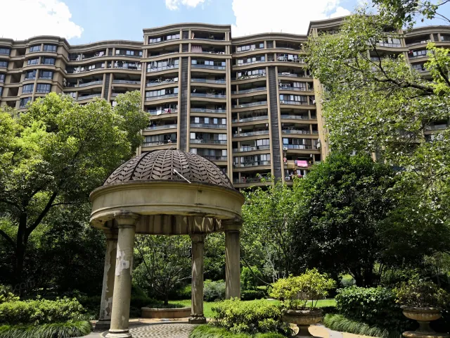 风华苑实景图-楼盘外观