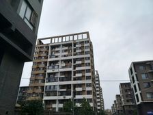 万达旁中央大学城5室大露台,满五年无贷款