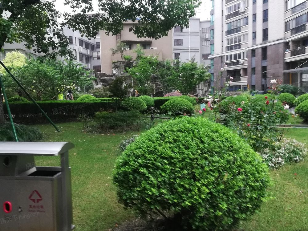 小区相关图
