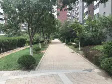 万科精装修 两室两厅 有阳台 中间楼层 采光好 保持好