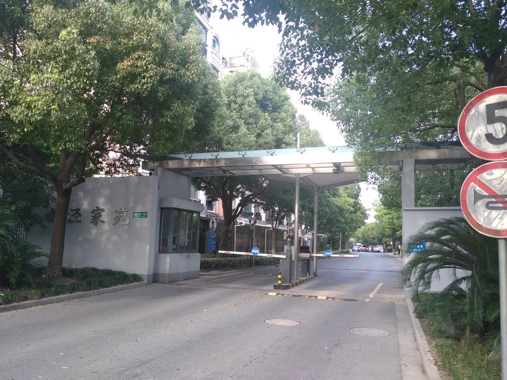 小区相关图