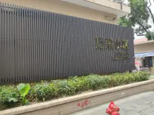 卫生间全明,大开间,小区入口附近,品质小区