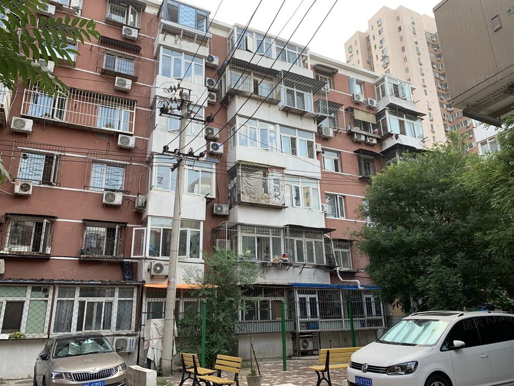 小区相关图