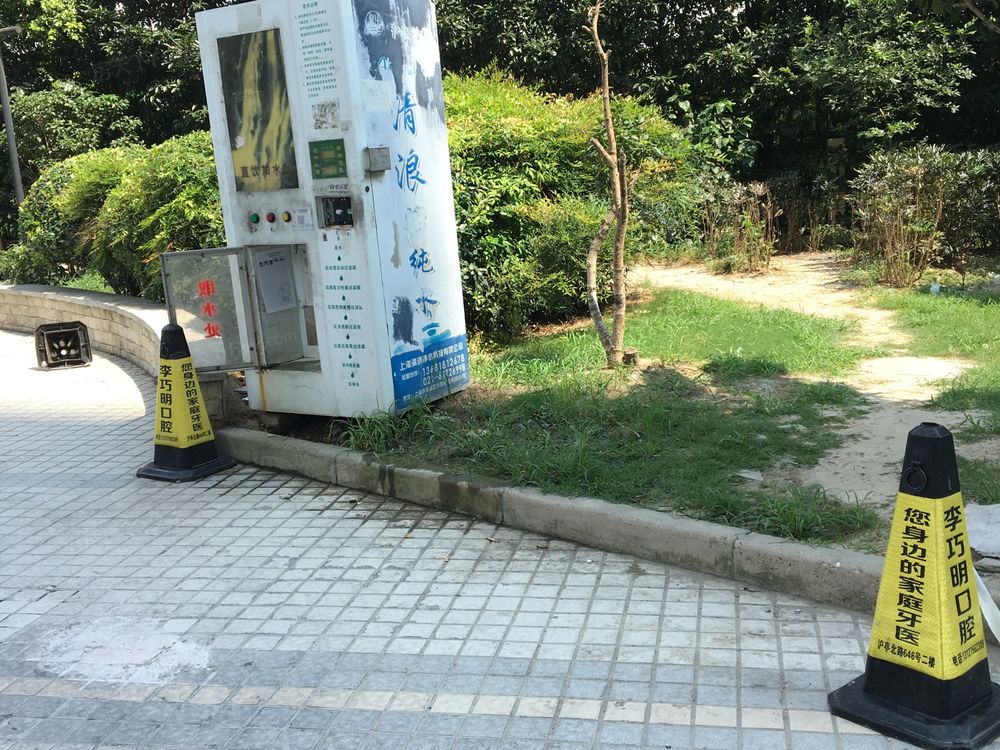 小区相关图