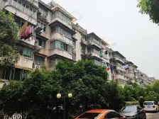 总价刚降80w 花园小区 飞机户型 大三房 高层电梯房