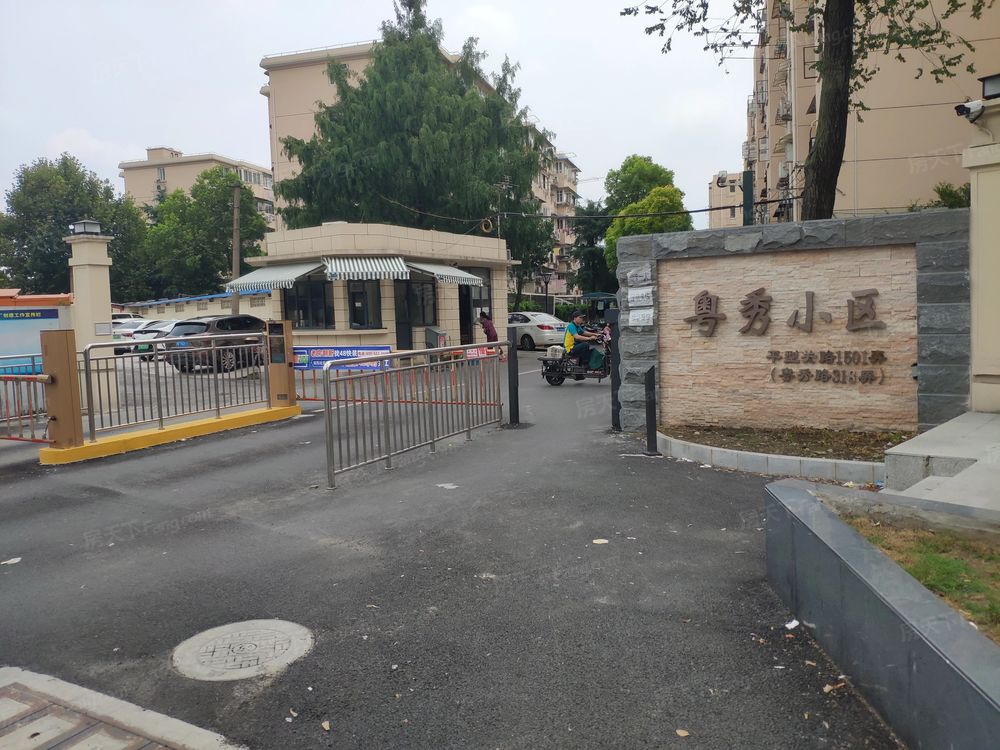 小区相关图