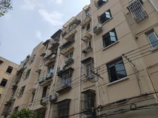 本小区低价,性价比高,价格可谈,业主诚意卖,点我请咨询