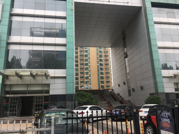 国华经典小区实景图