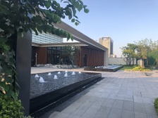 湘潭市岳塘区时代公馆,人车分流小区,抬高式设计