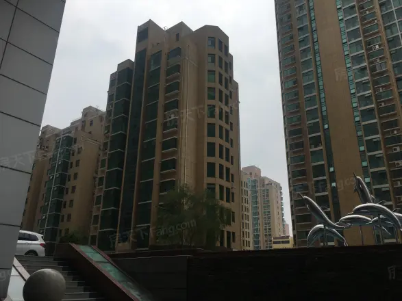 国华经典小区实景图