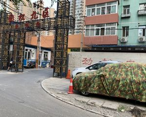 二环边劲松九区·3室·1厅
