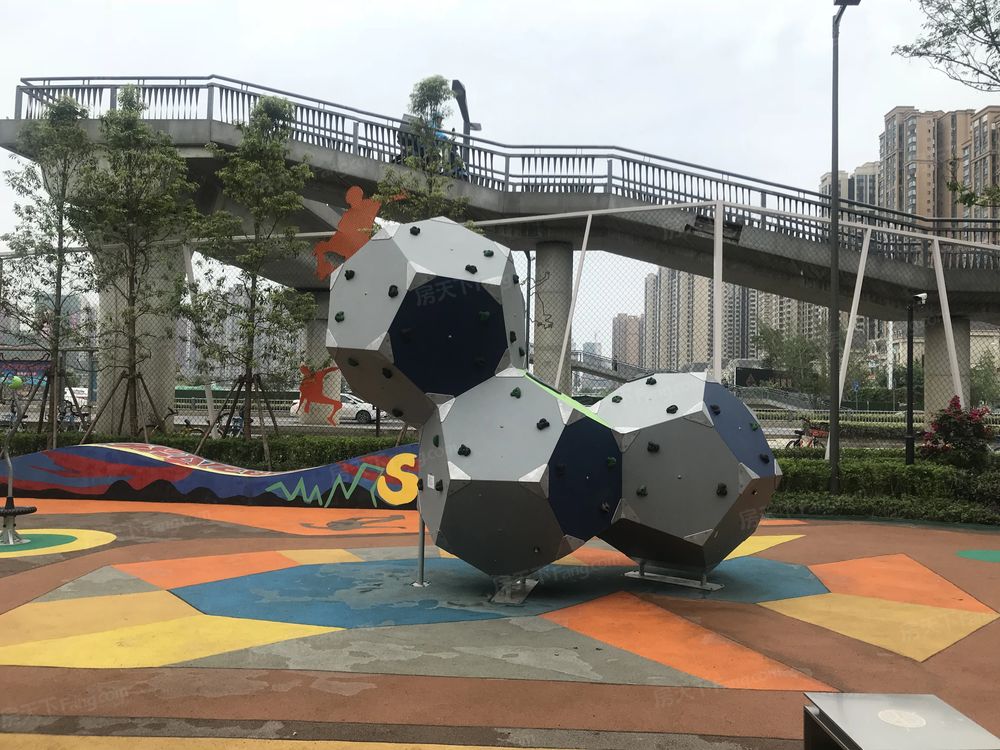 小区相关图