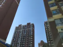 春和景明花园 南北通透,采光好 视野好,诚心出售