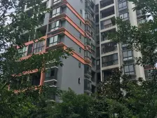 重庆高新区 湖岸家园B区 四房双卫 位置安静