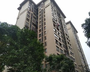 合能珍宝翡翠3室2厅西