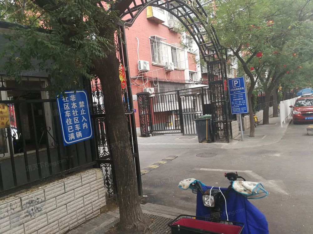 小区相关图